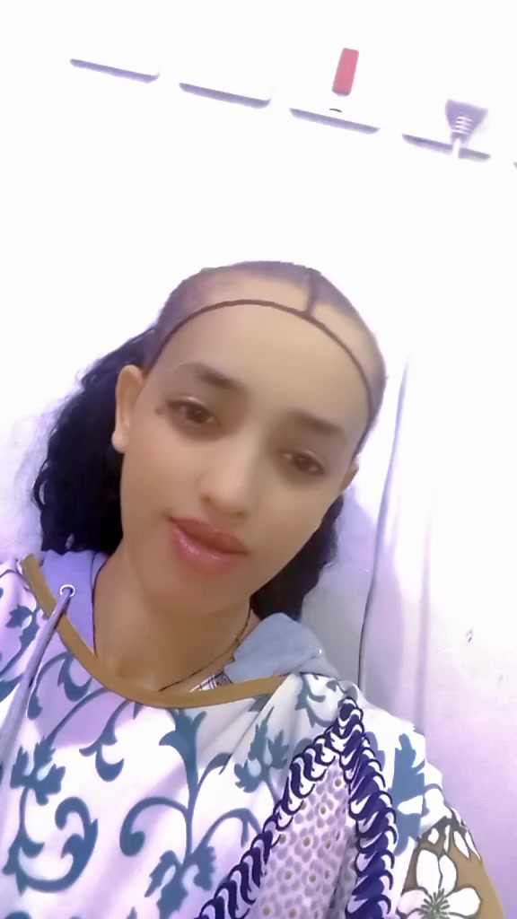 @𝐌𝐄𝐒𝐒𝐢...𝐐𝐮𝐞𝐞𝐧🔐💔