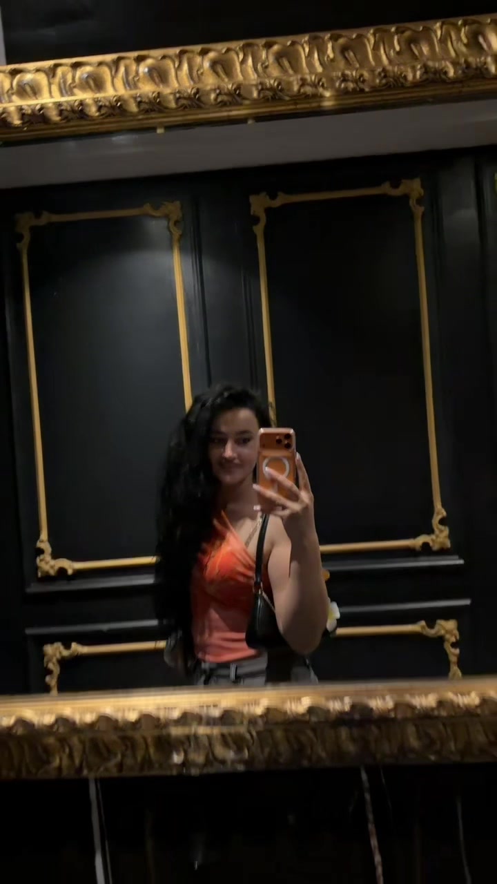 @anxhelinasufaj