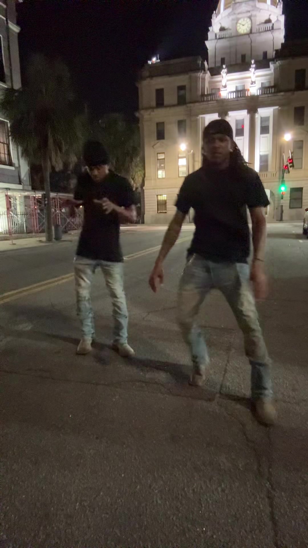 @Ghettotwins_