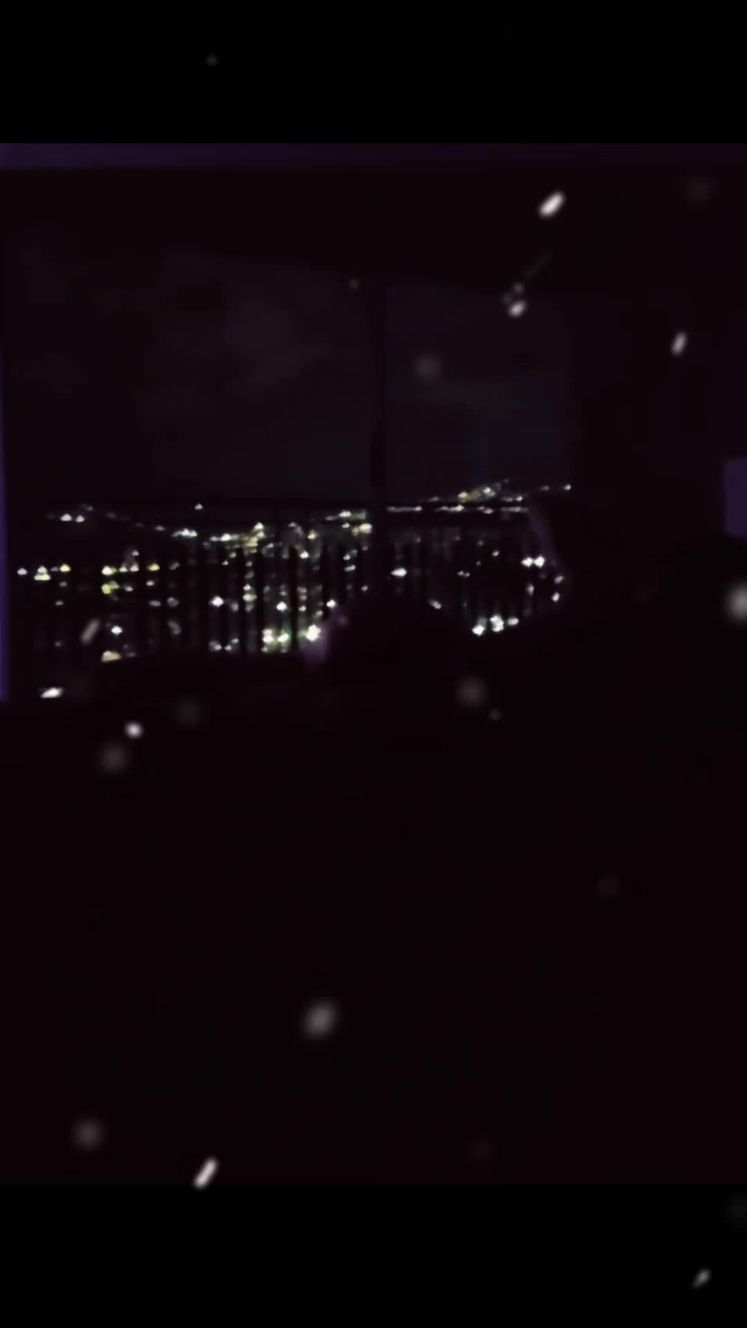 @Luna