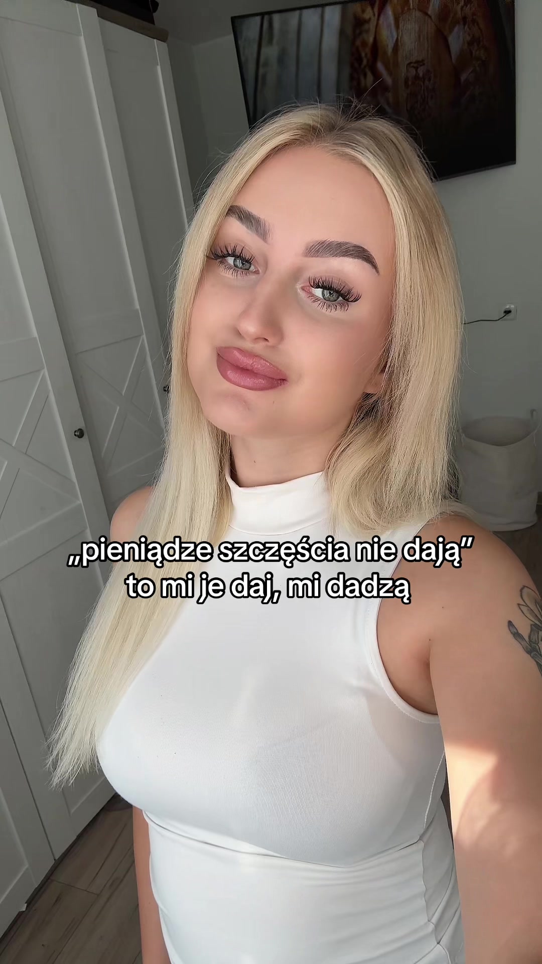 @ANIA🎀