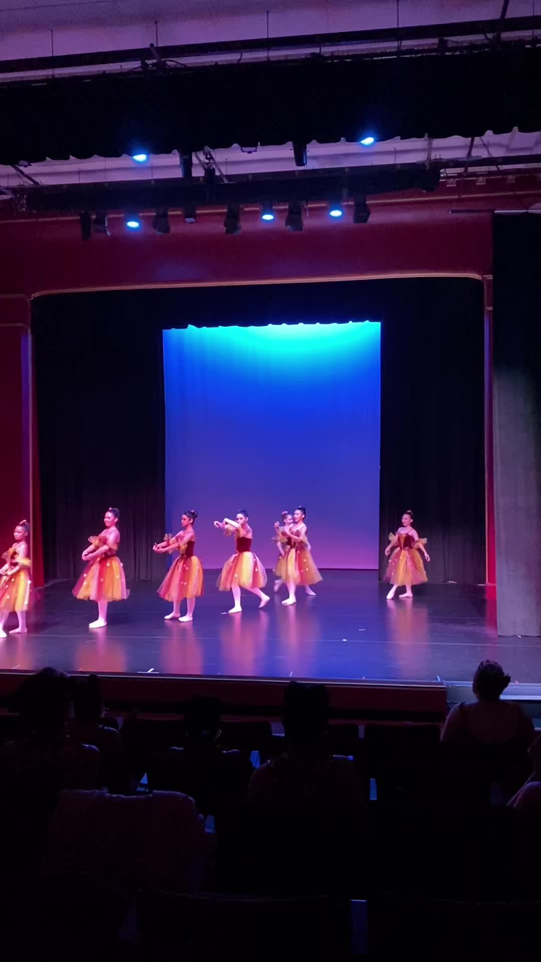 @Noelle Lo🧚🏻♀️✨