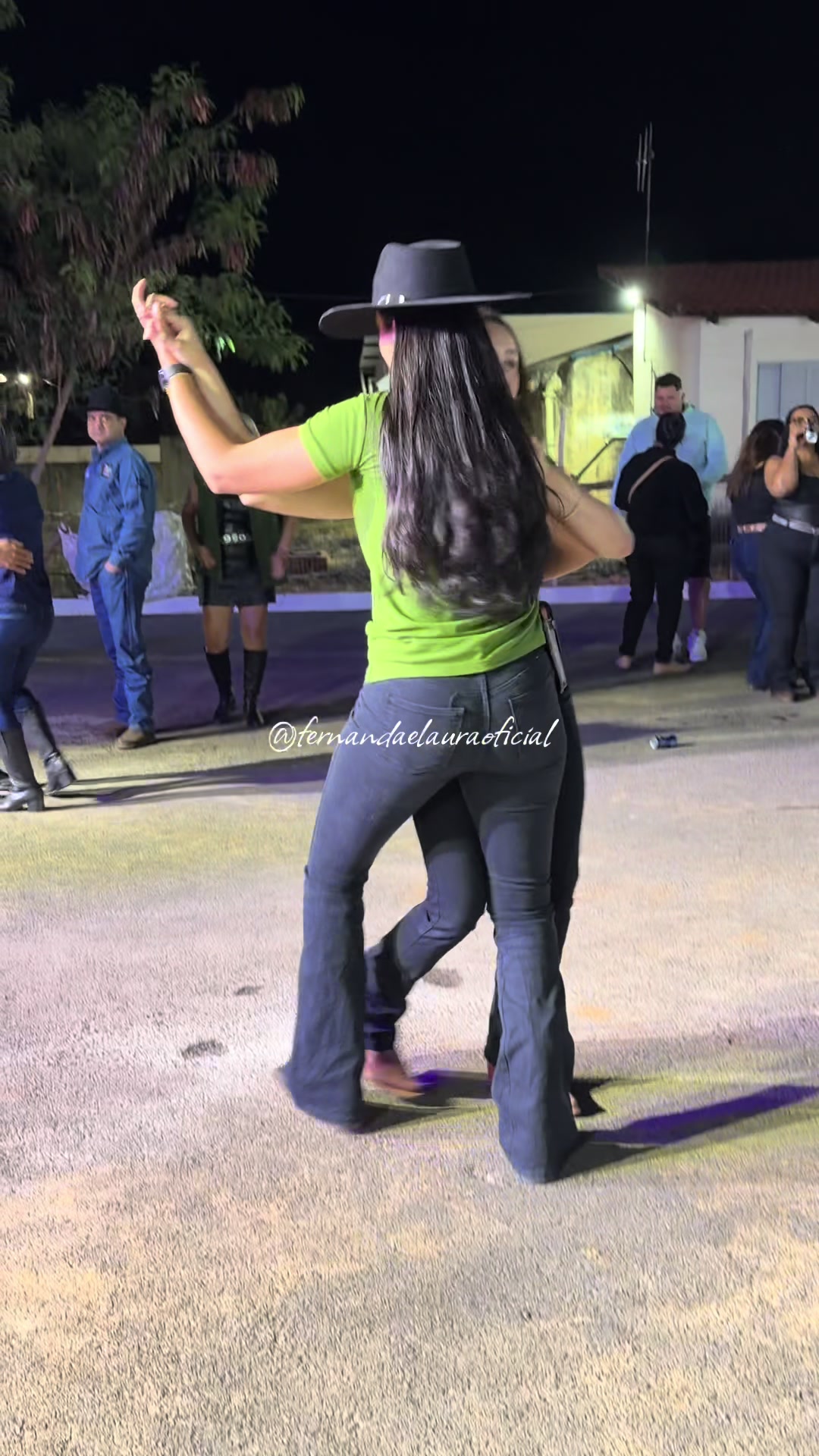 @Laura Machado Oficial