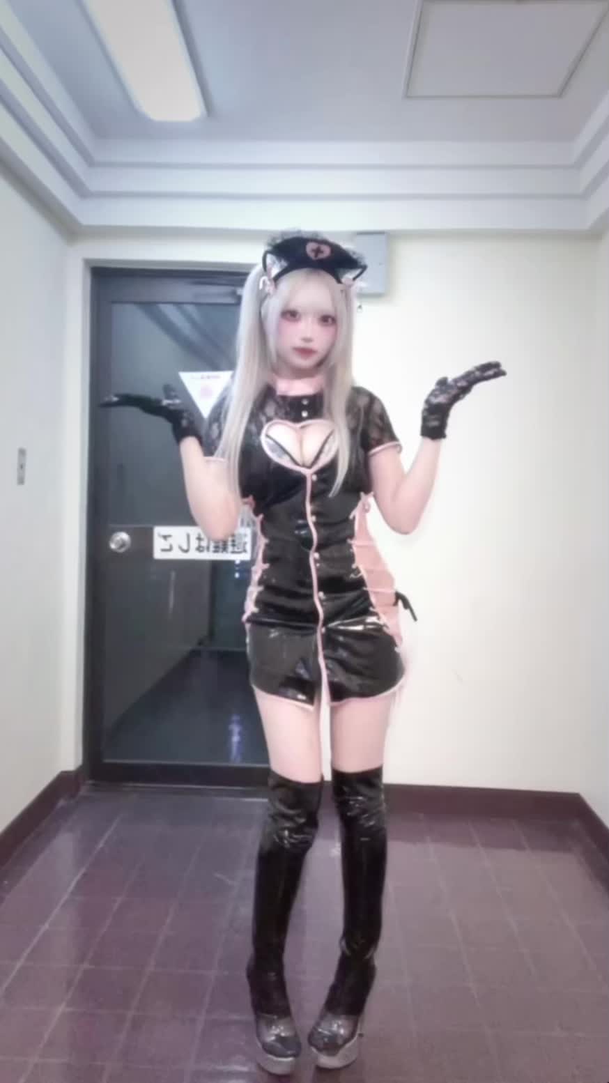 @蜜月りあ