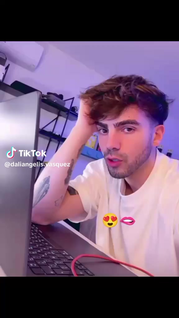 @Victori árbolera😜🌺f