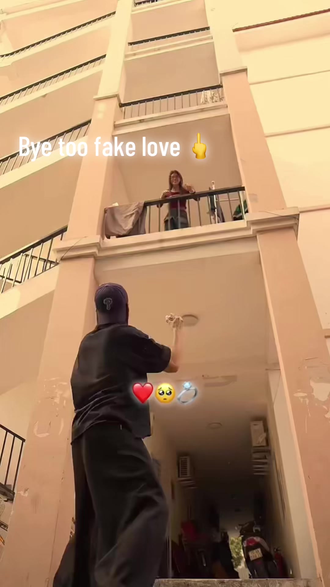 @Only daughter🤍🖤🏳️🌈