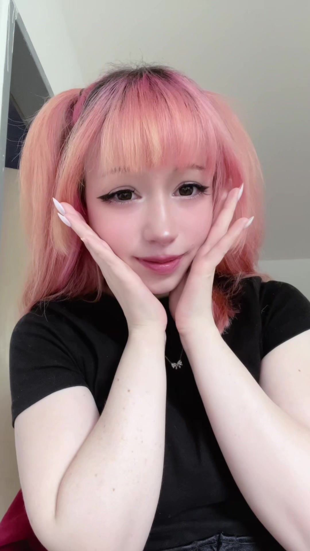 @Mia ⋆𐙚 ̊