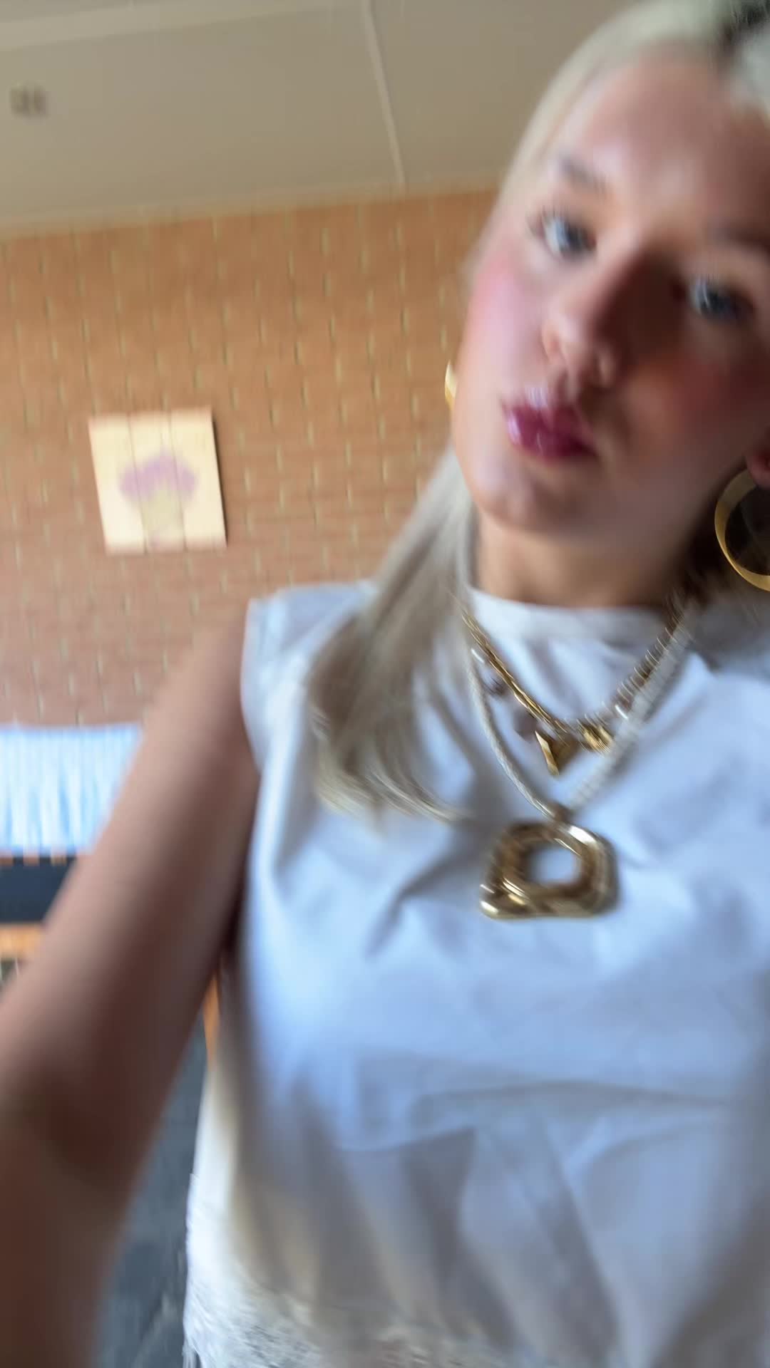 @Floor Holslag