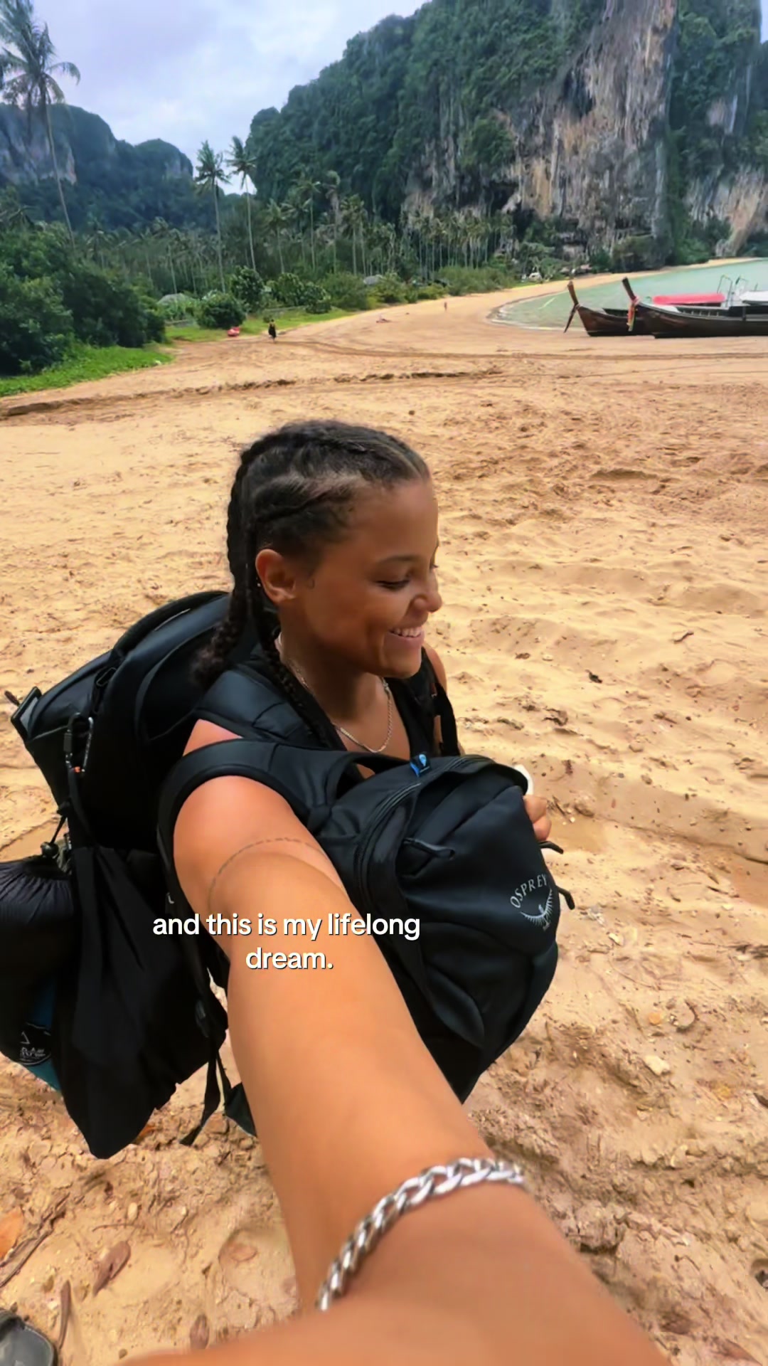 @ana caldwell | travel/gym🌈🌏