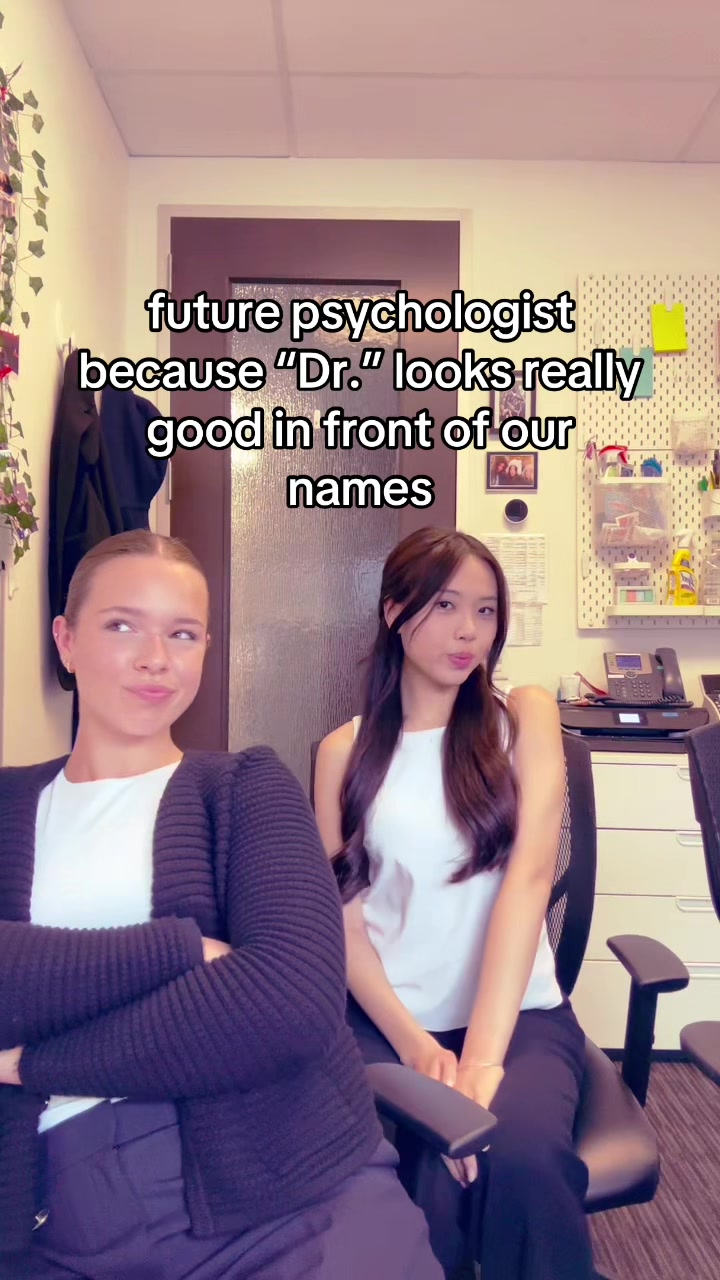 @Psych Assistants😋📖