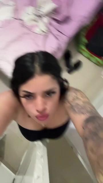 @Zuleikadoll0