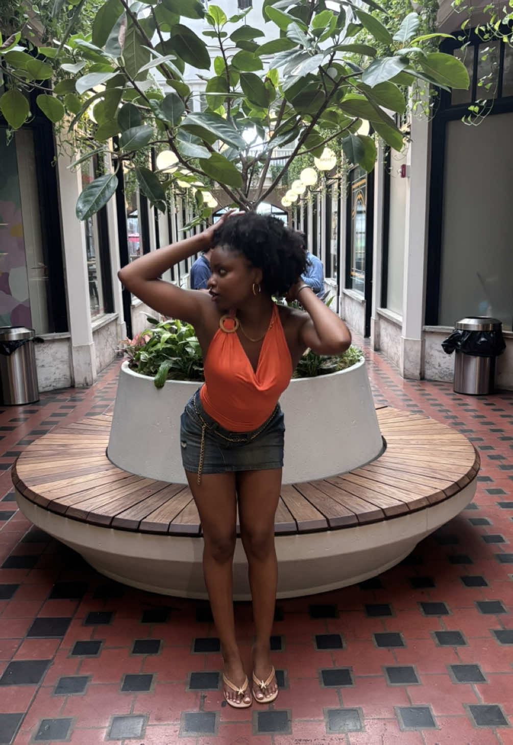 @Lou☀️