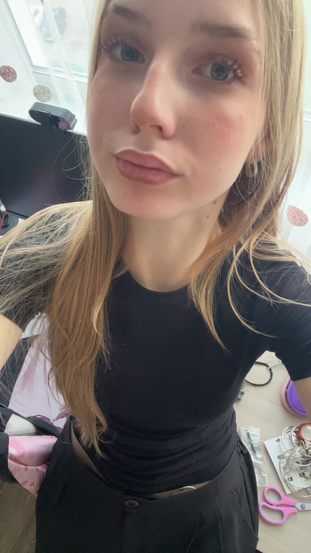 @soniwhyi