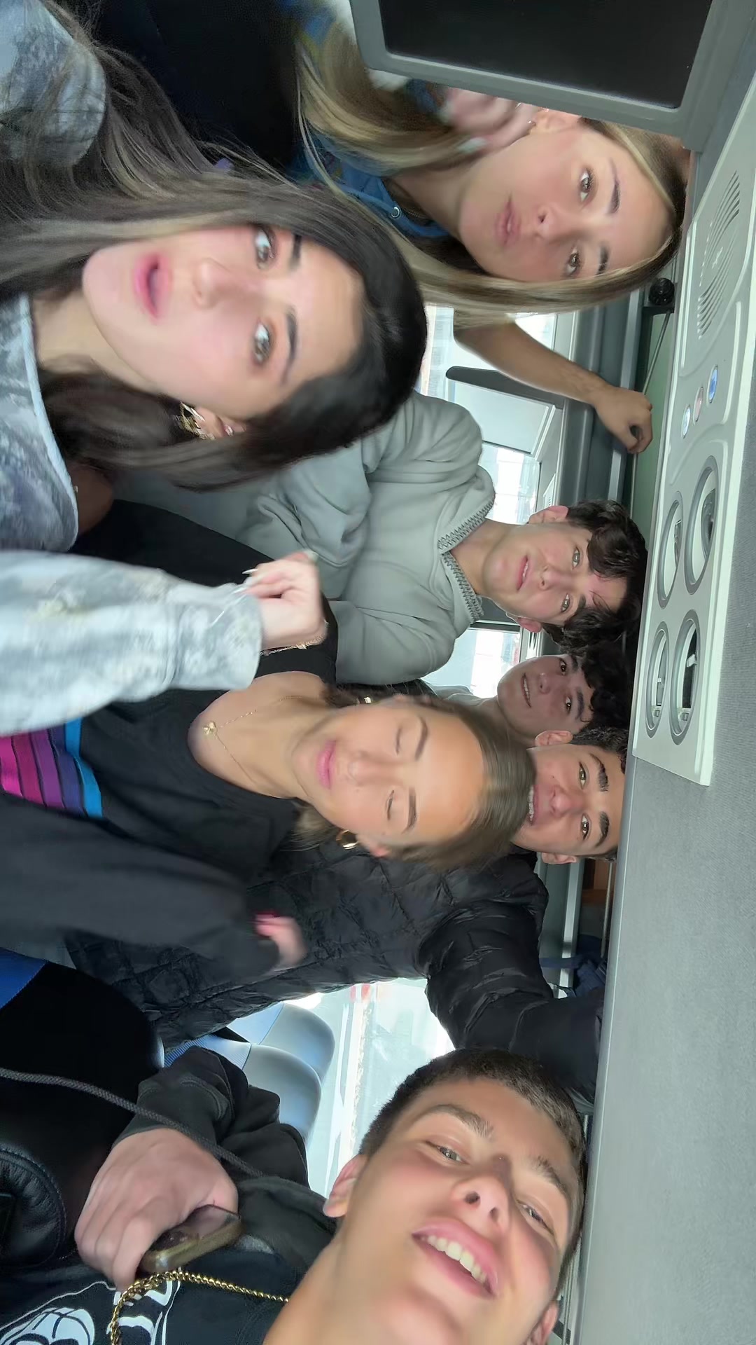 @bus 11