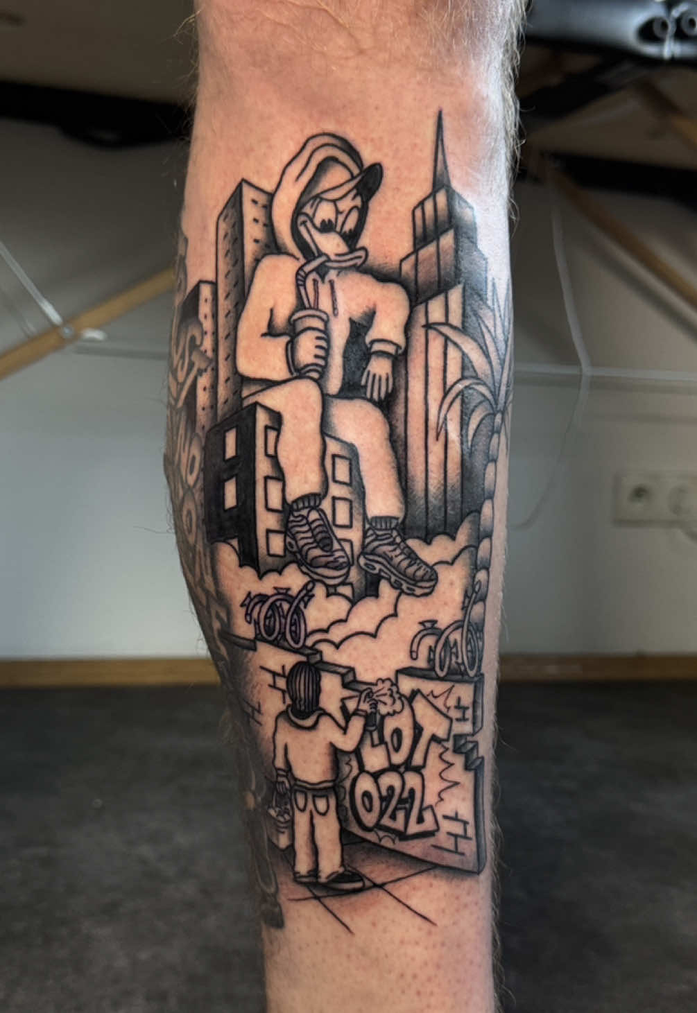 @UNCOOL.TATTOO