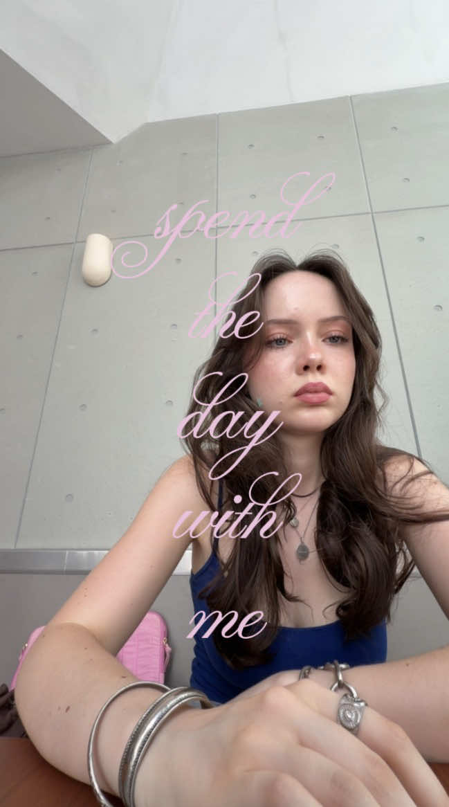 @clémentine