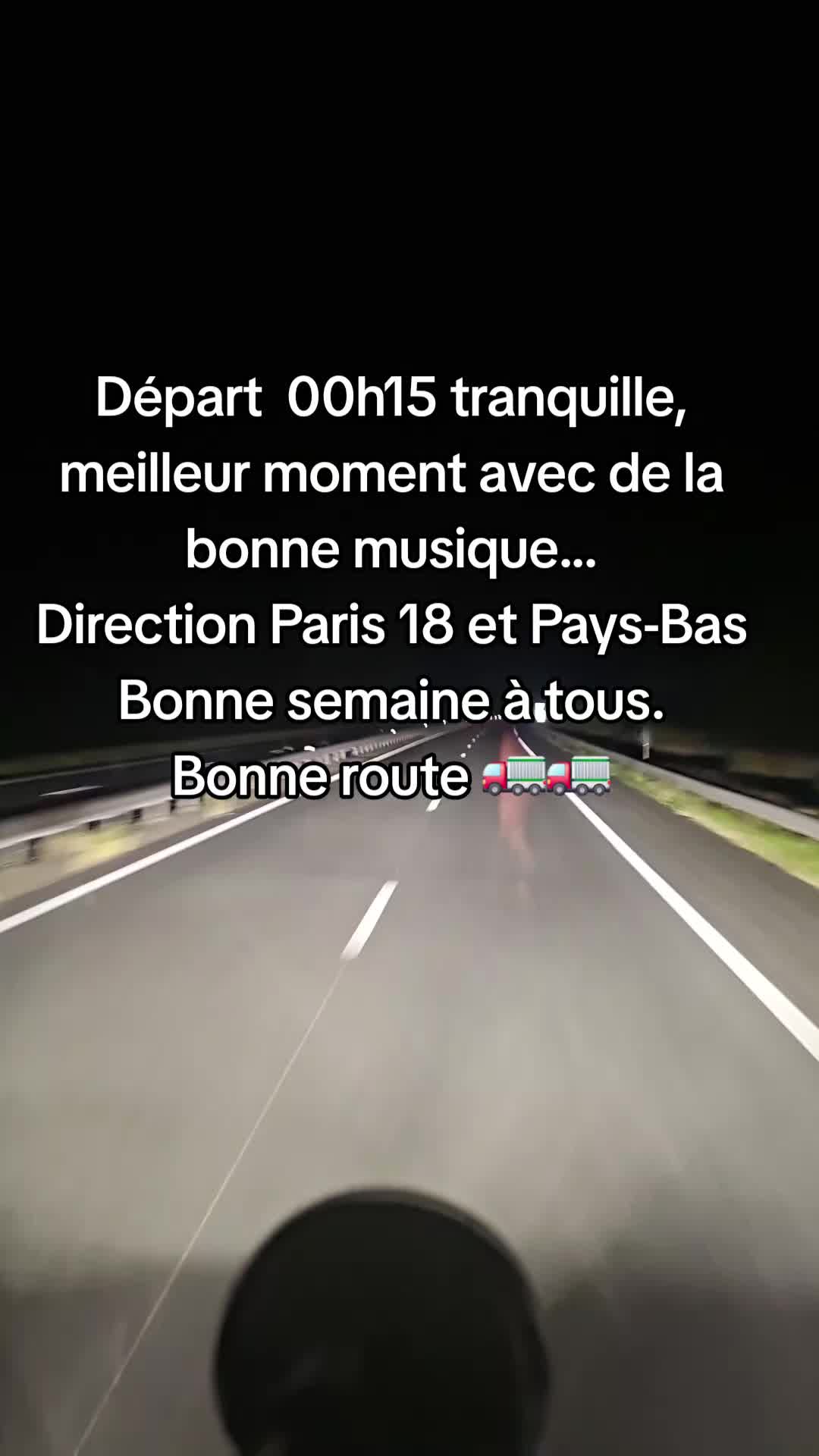 @Emilie Joly947