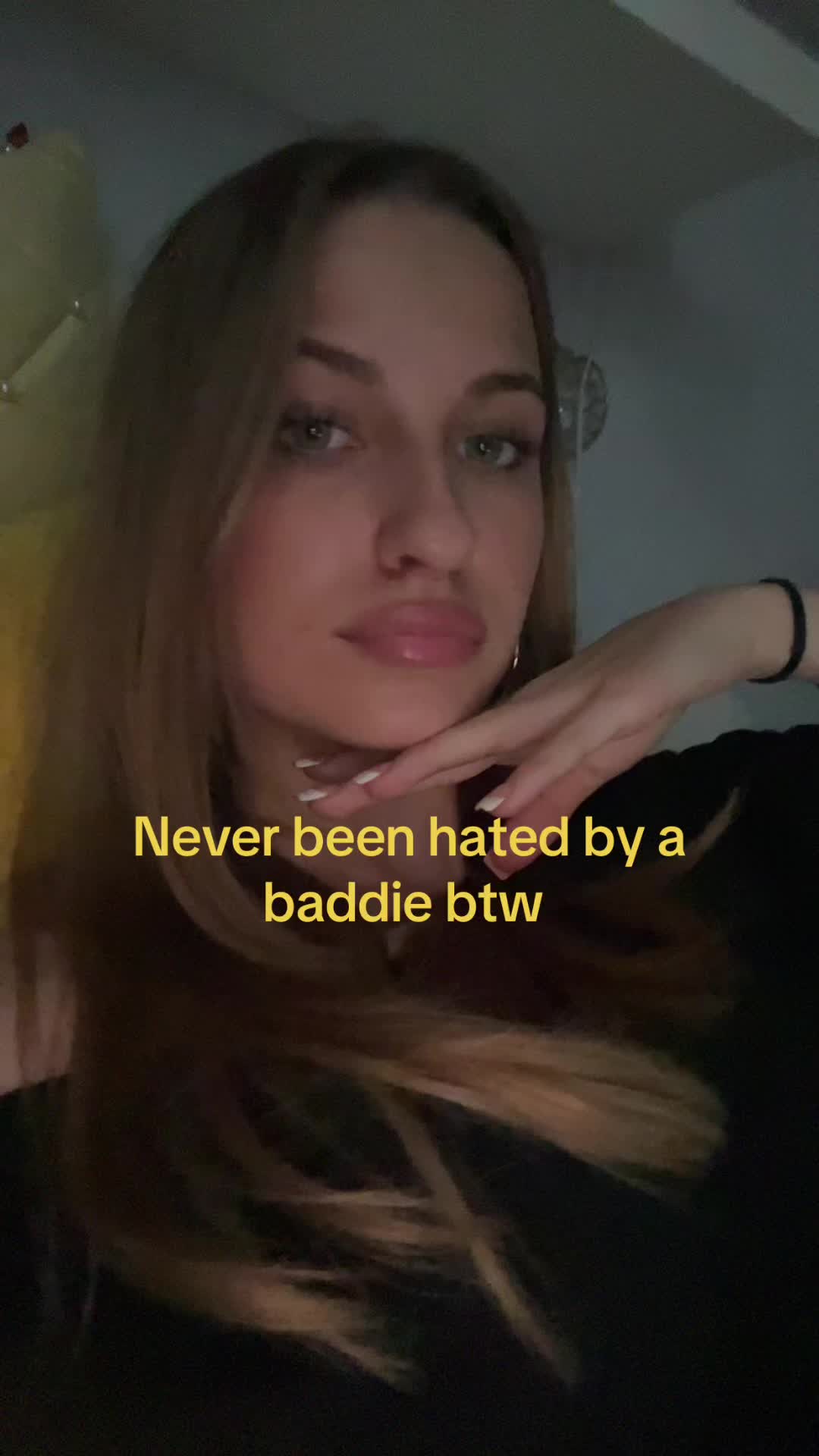 @️