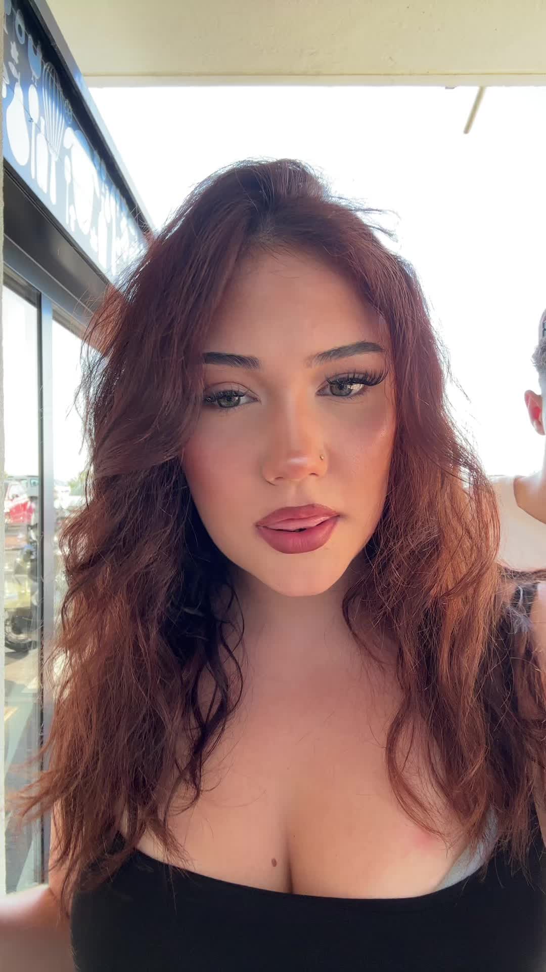@𝑳𝑨𝑳𝒀