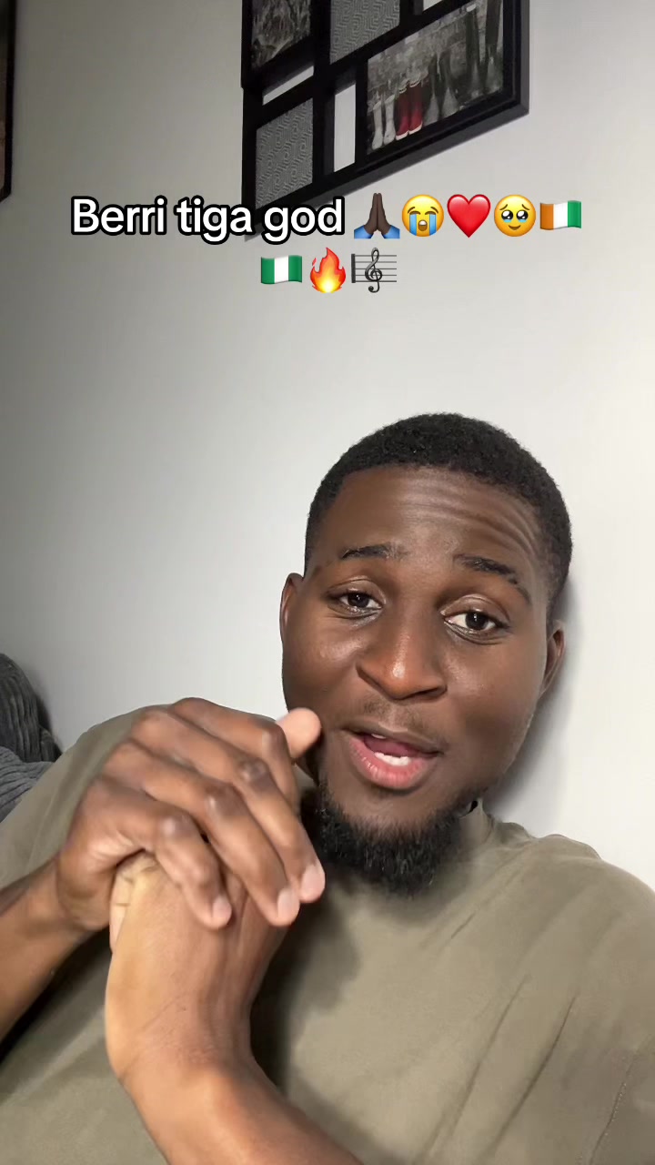 @Hollychocolat1🍫