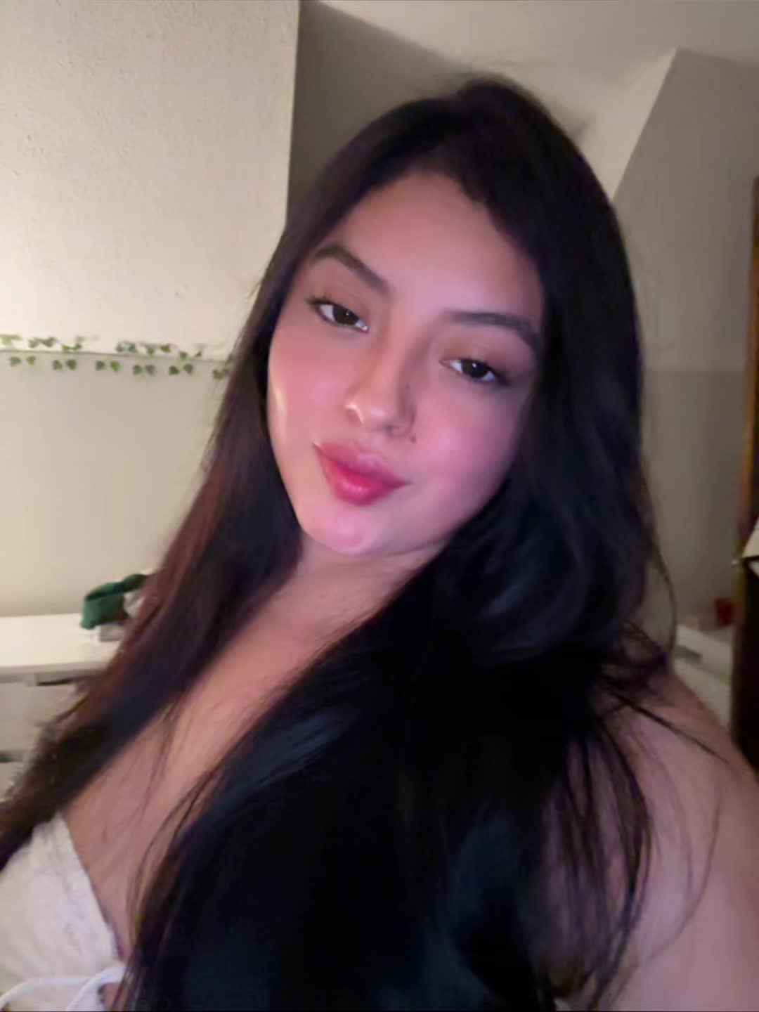 @J3NNYY