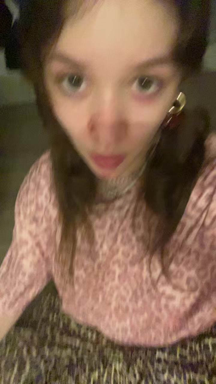 @Ava_hlk