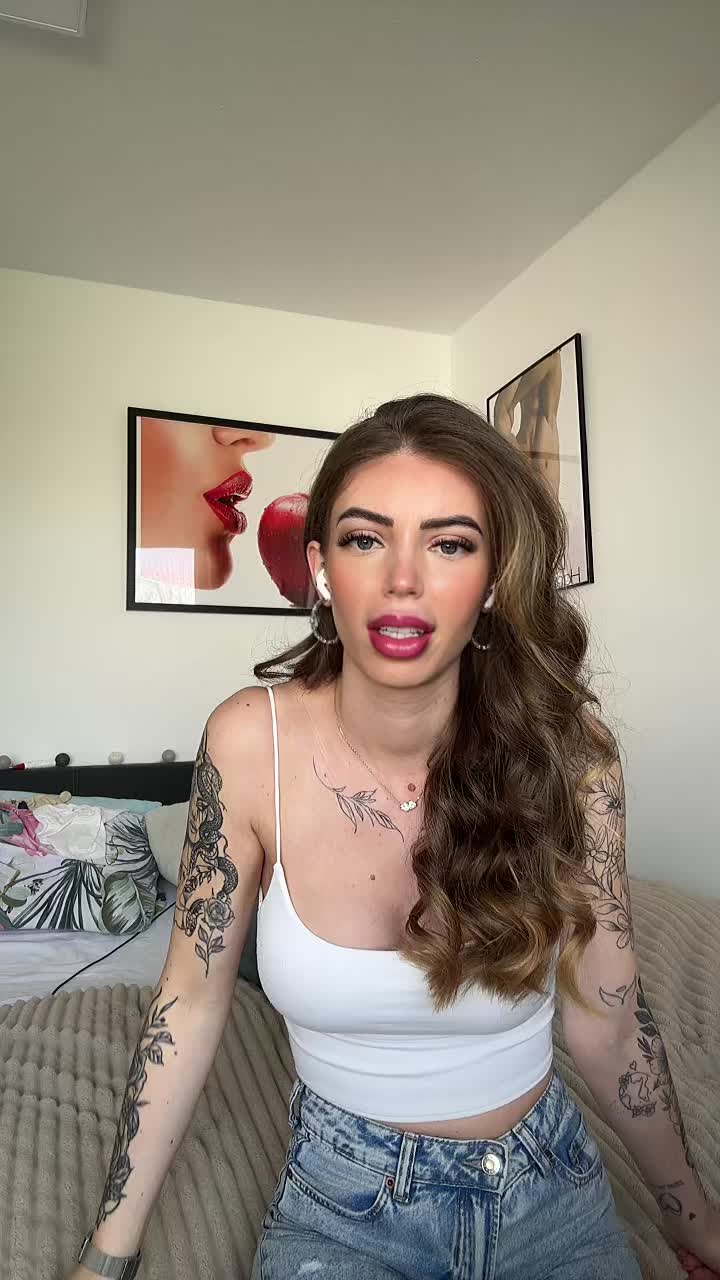 @Pialein_