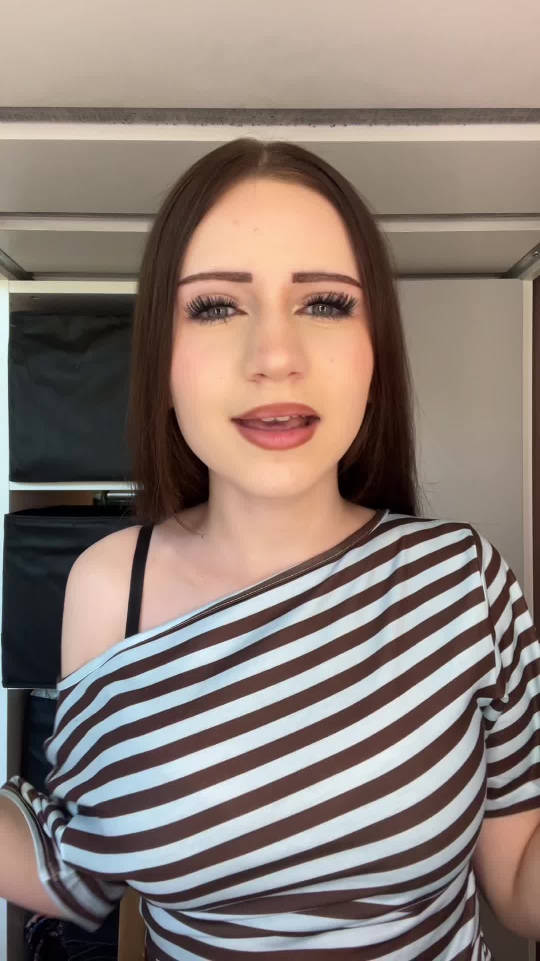 @lenkaa