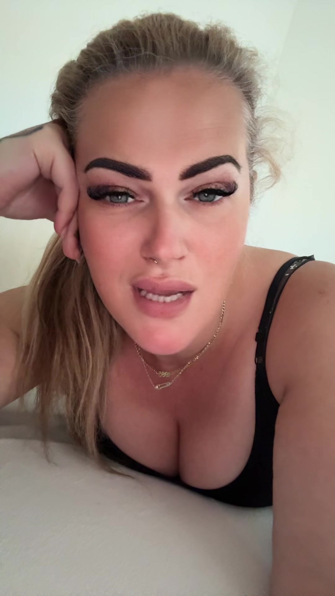 @Mella85 🩶