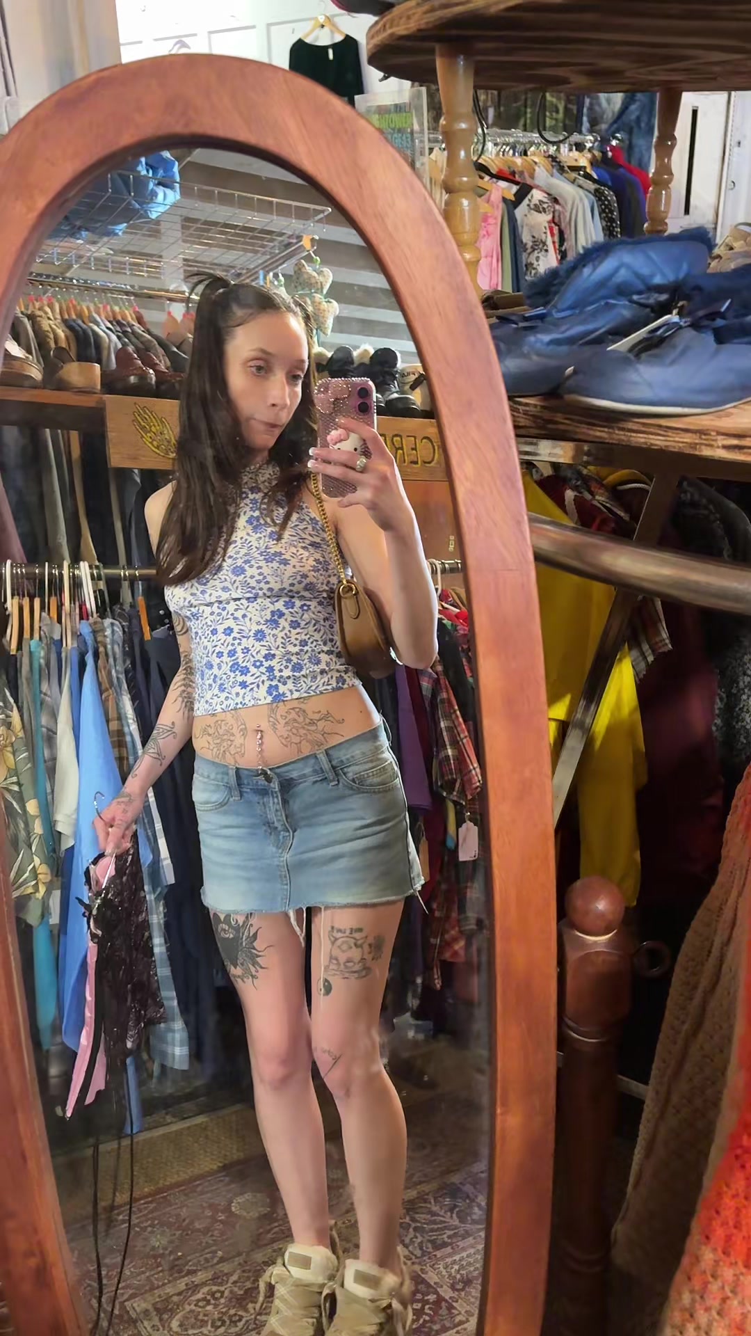 @pink.kittybrat420