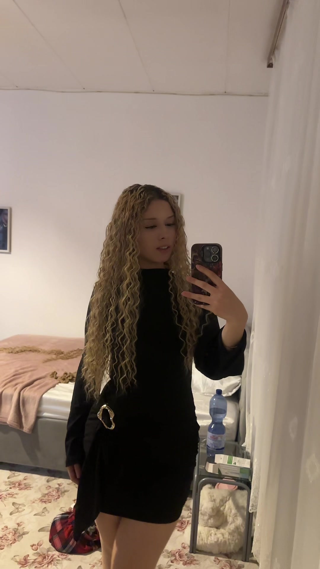 @elisa naz