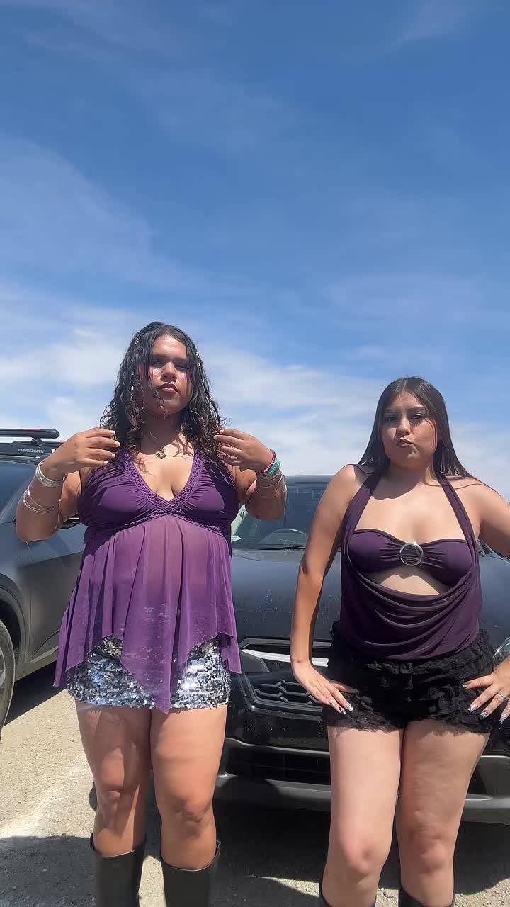 @Bella