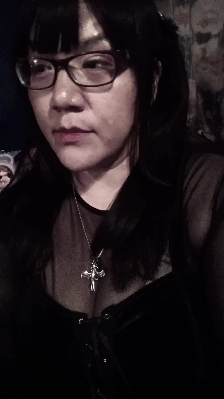 @hopelessrhia