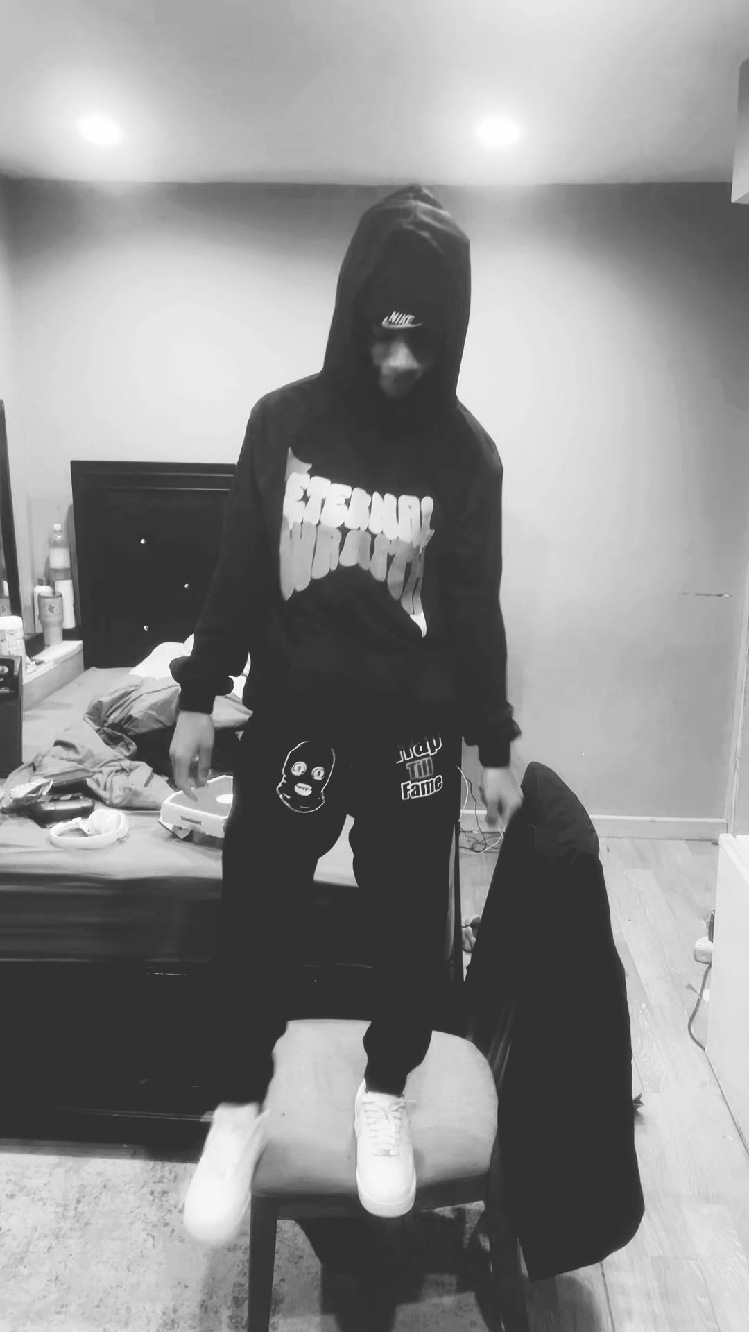@220blitzz_