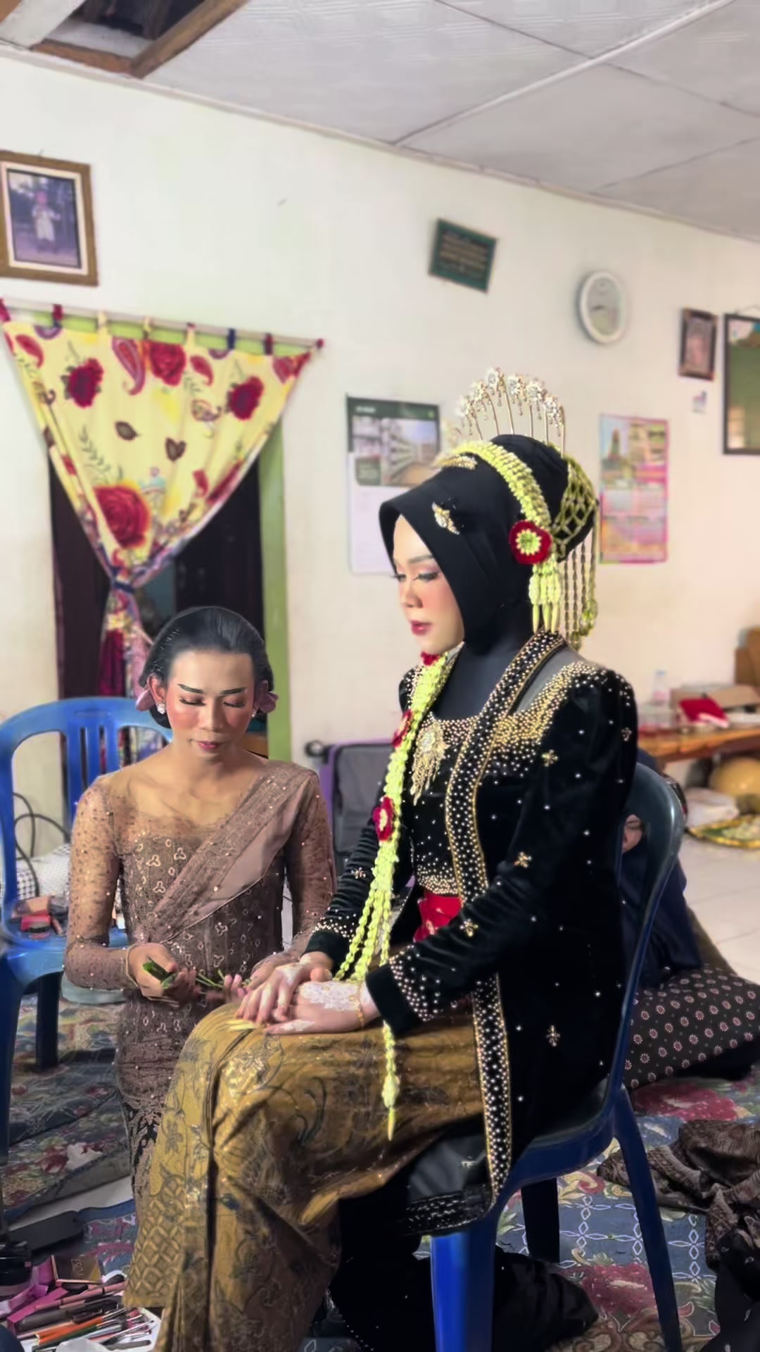 @Mbak Sari || Cucuk Lampah