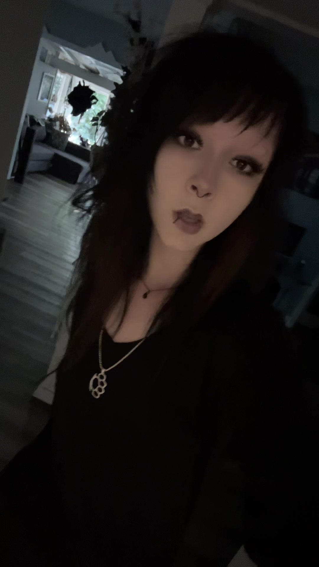 @☠️