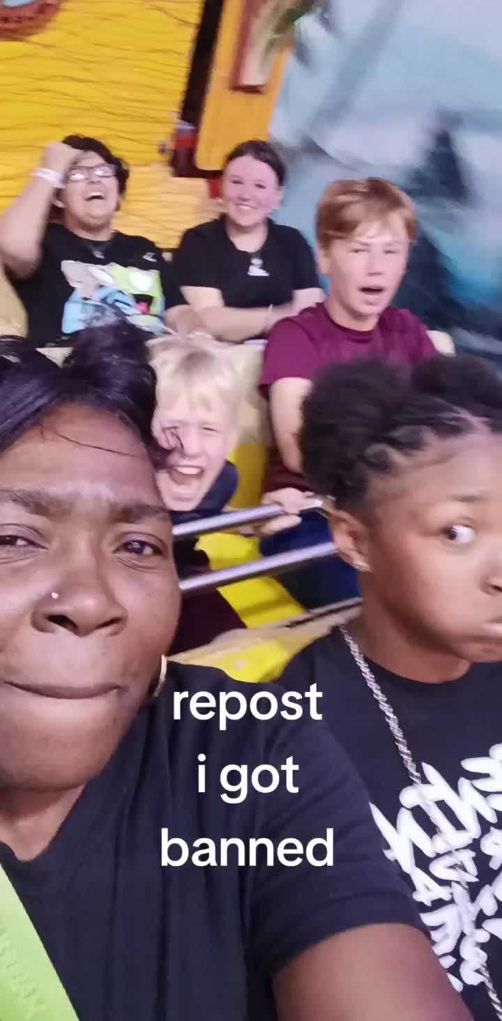 @De'j'aVue