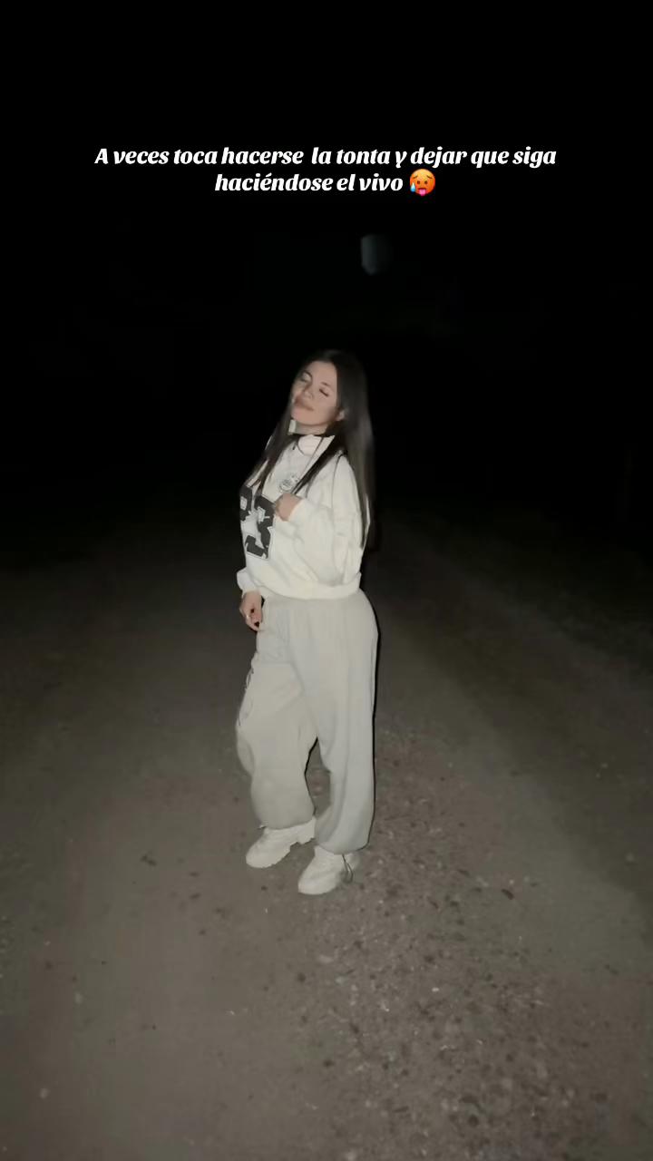 @&Eacute;Ŕ&Iuml; 🦋