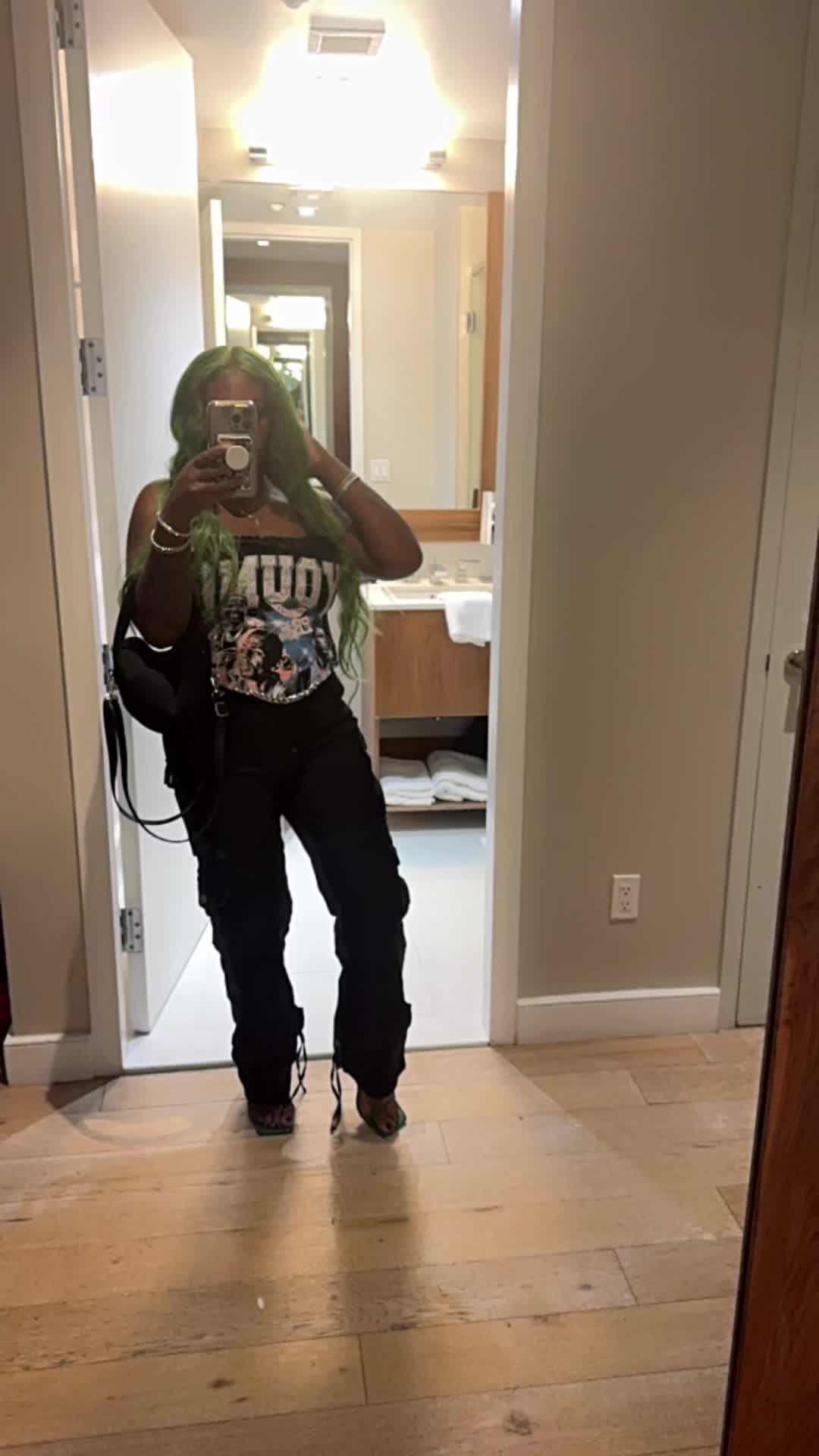 @Killssss_