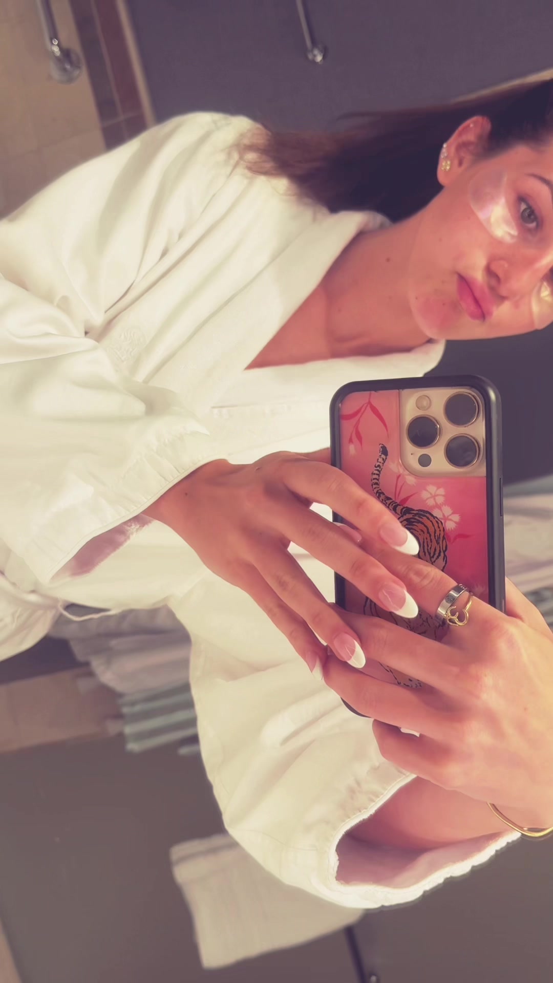 @mia