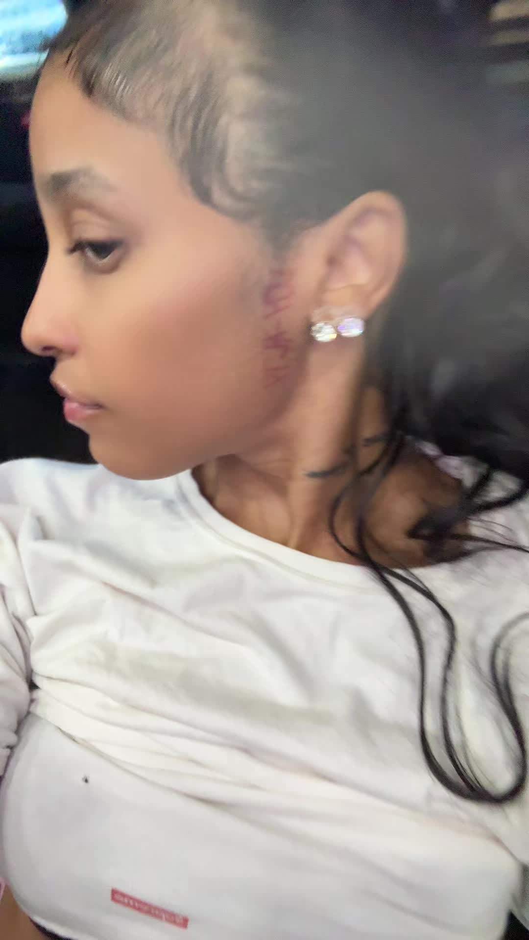 @Shayloamigo