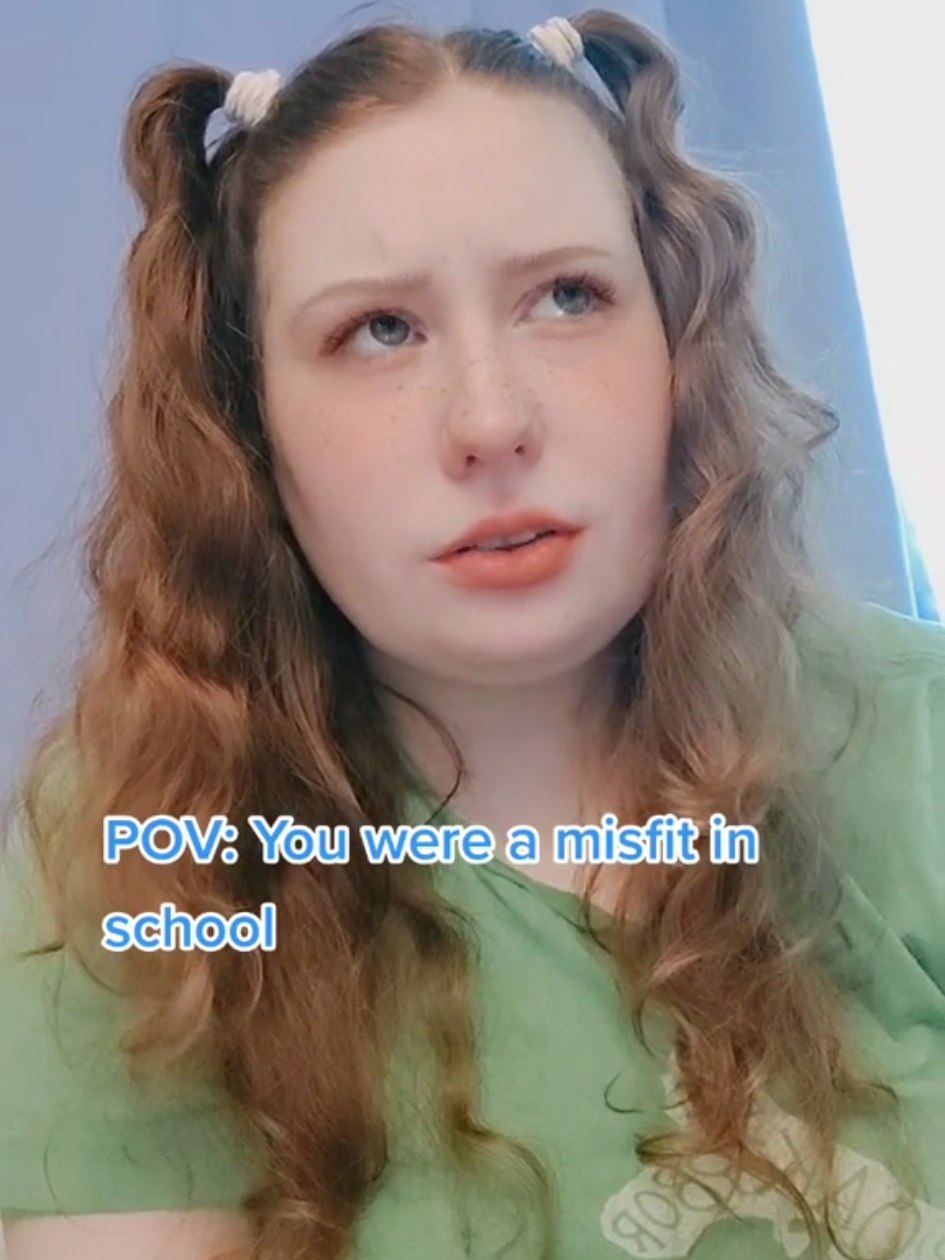 @tinyredhead