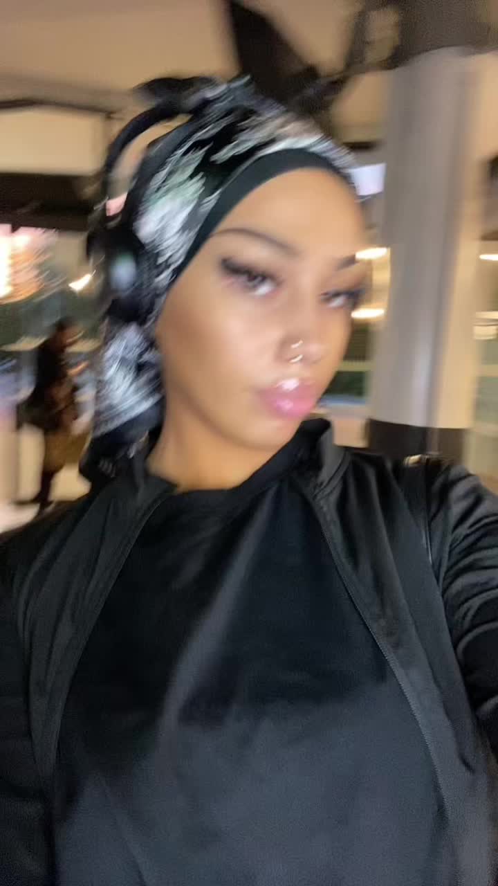 @Tessa💕