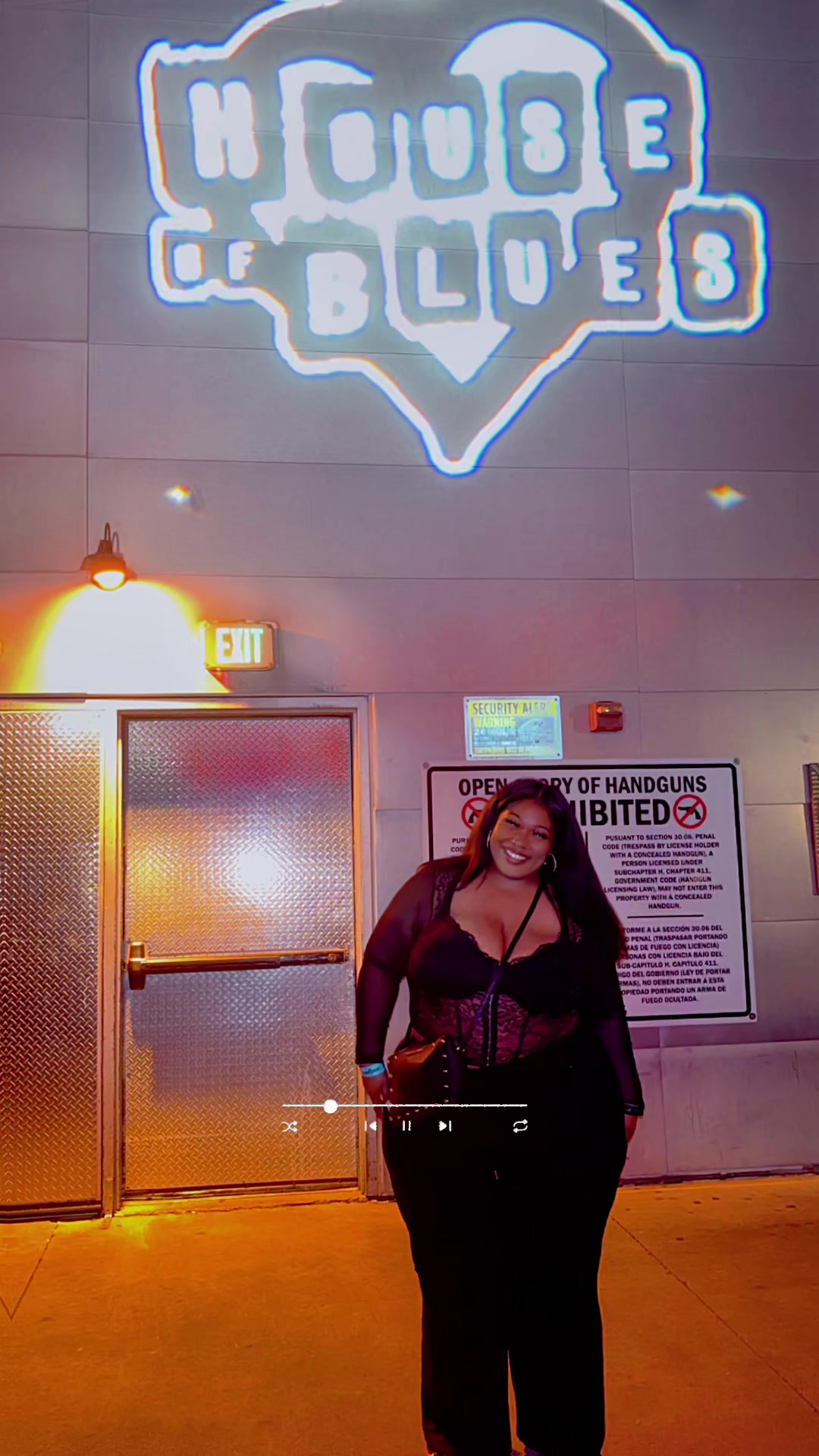 @Naommii713
