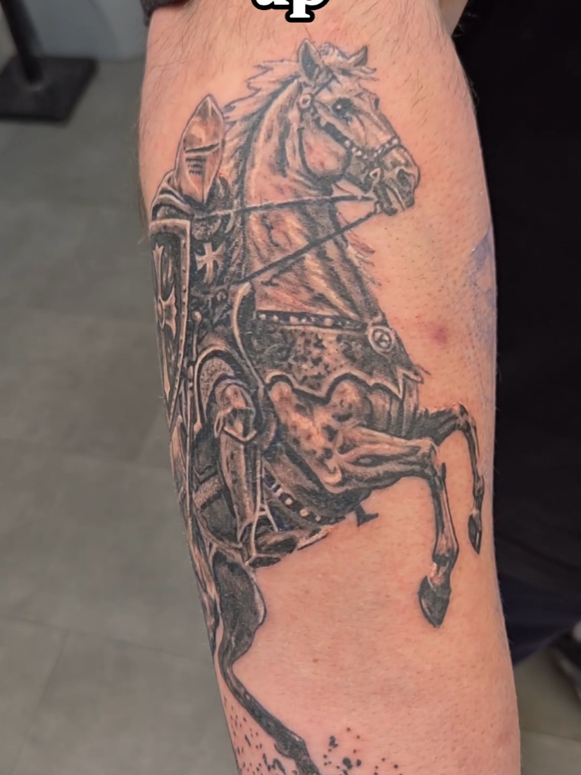 @Crying King Tattoos