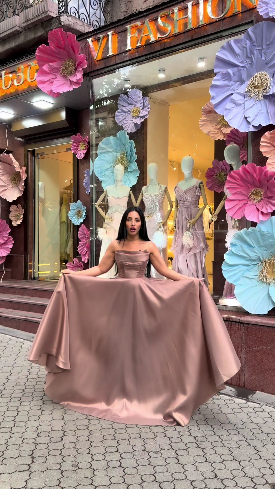 @Vi Fashion