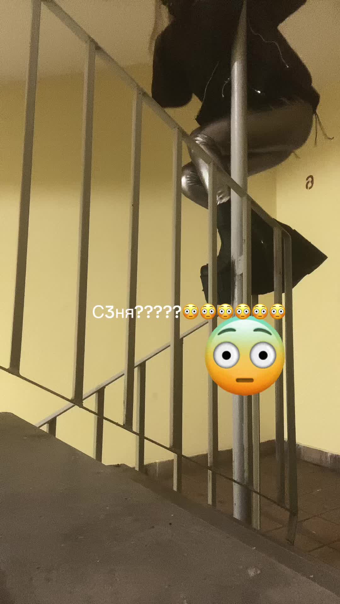 @s3Nyw3bS3x