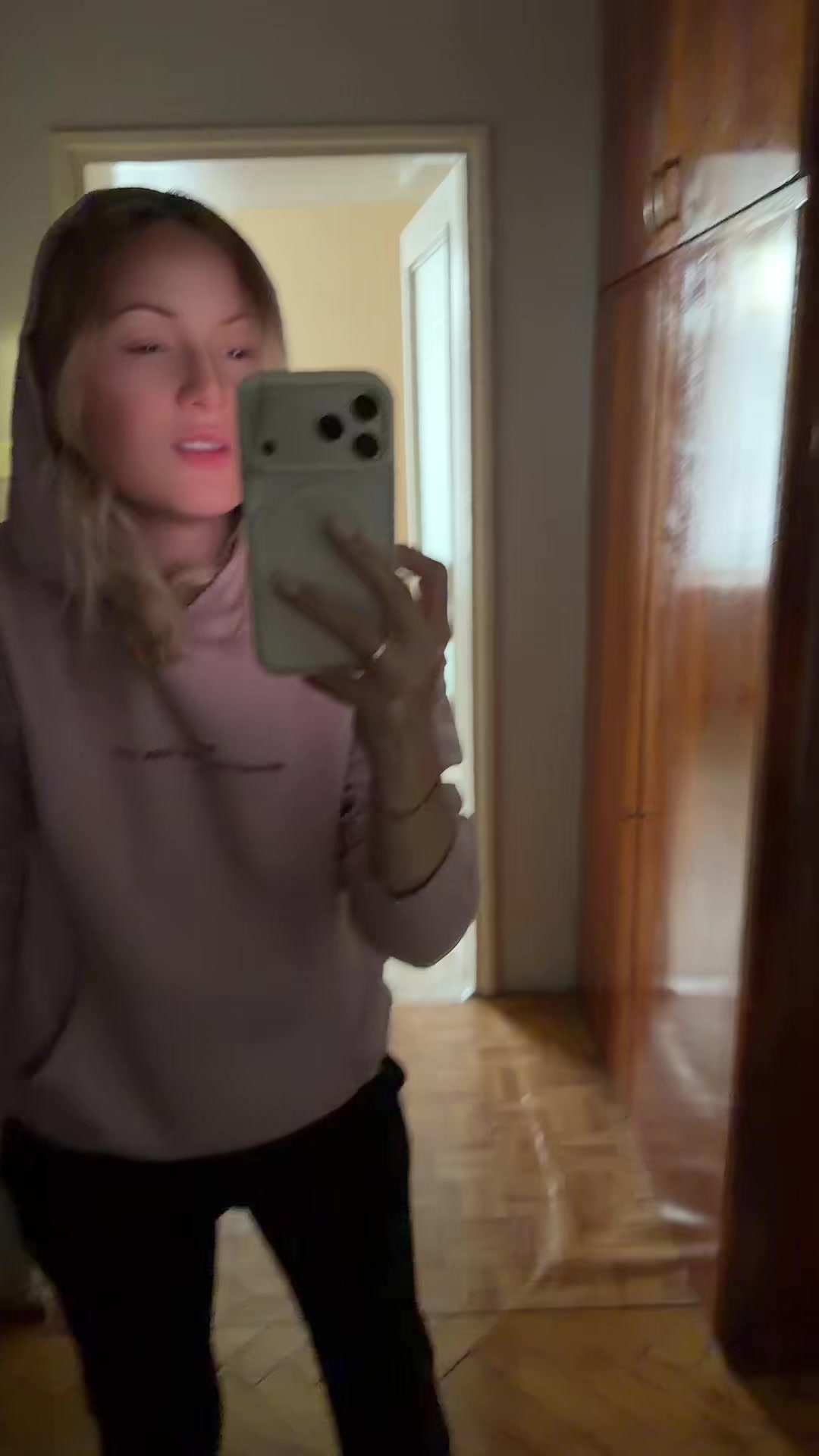 @Blonda