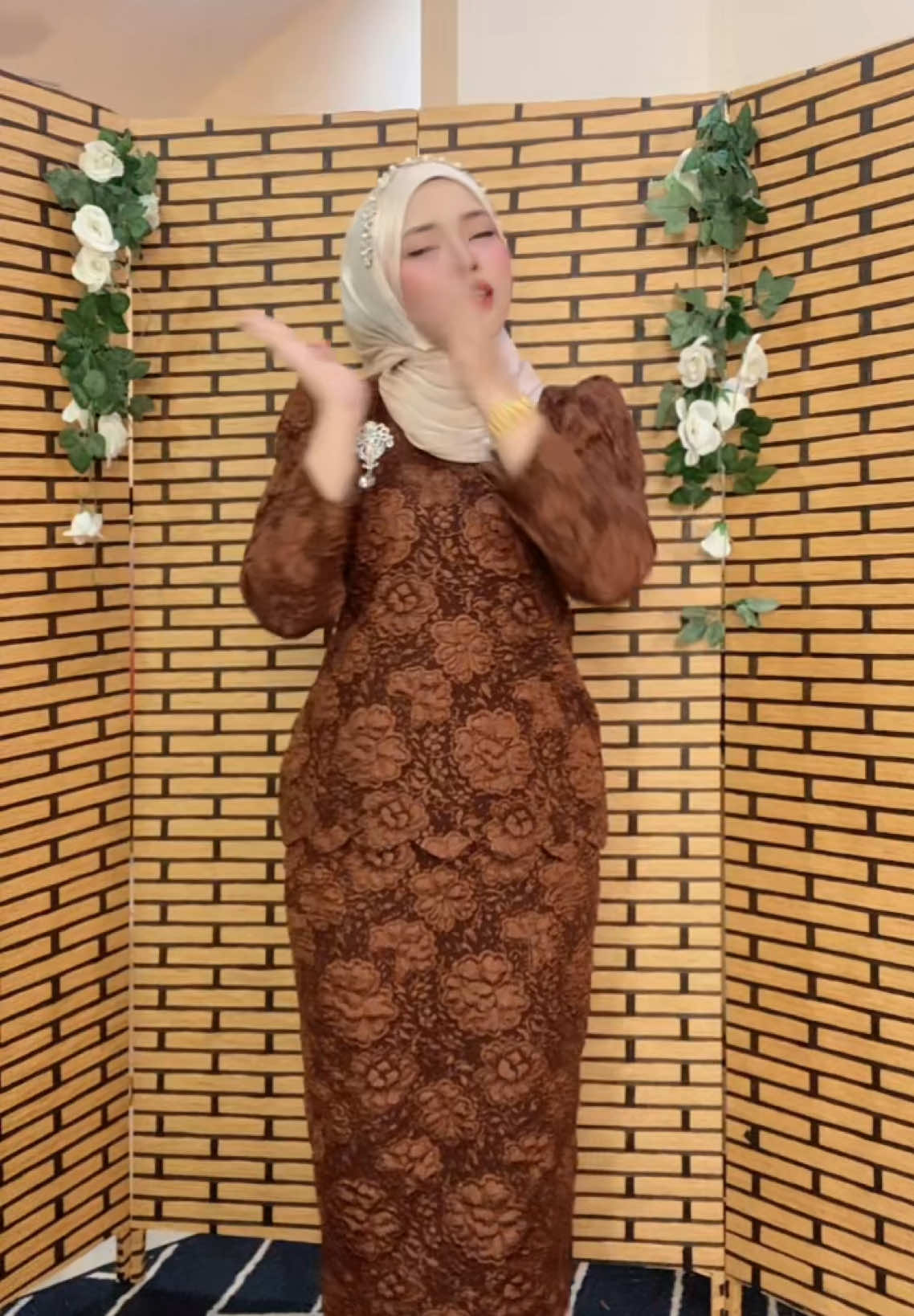 @aniscloset