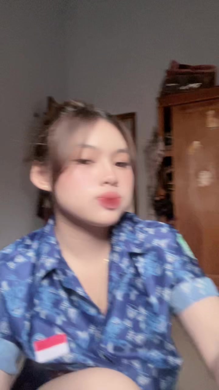 @amengstrowbery